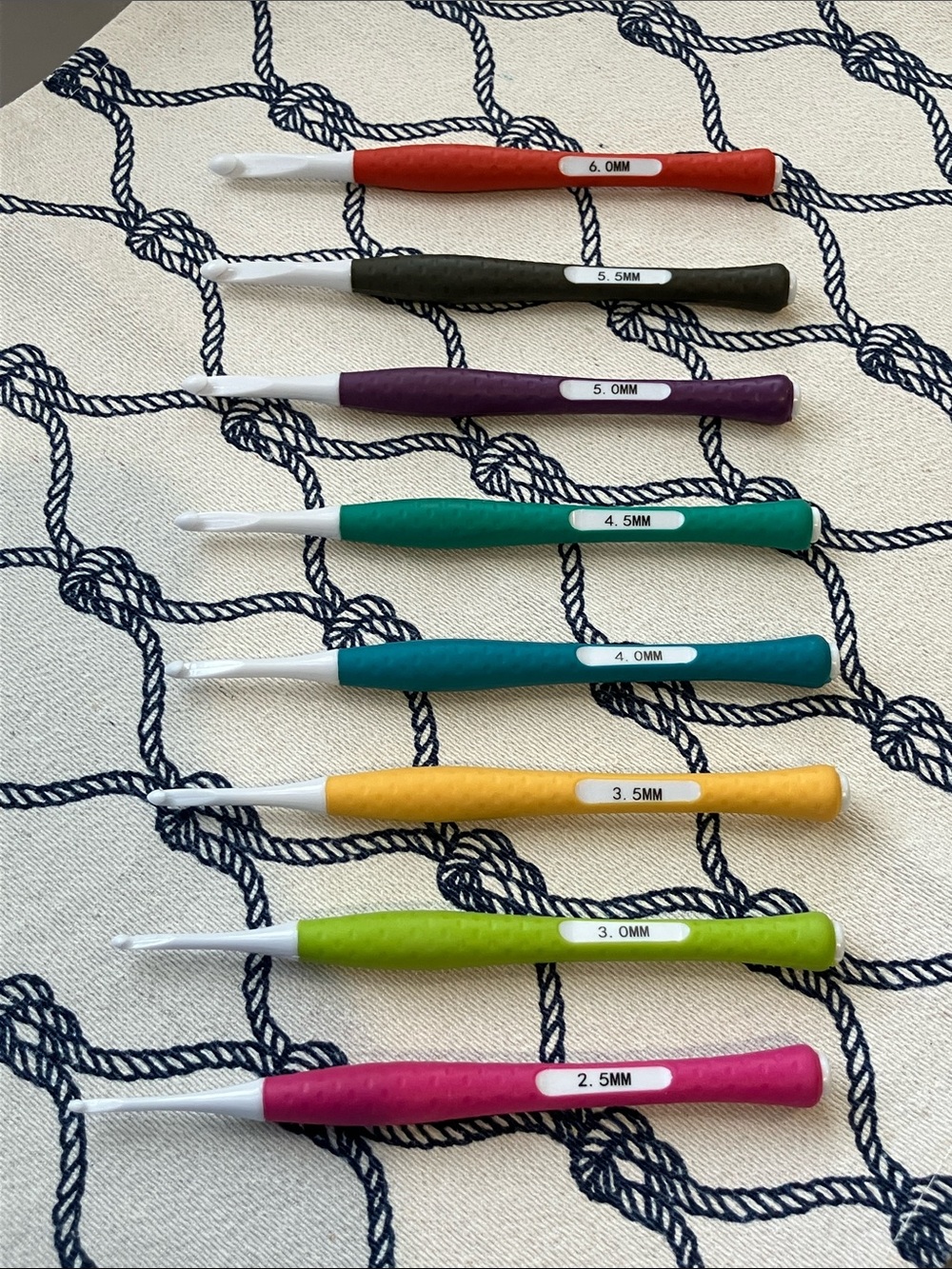 Set of Colorful Ergonomic Crochet Hooks